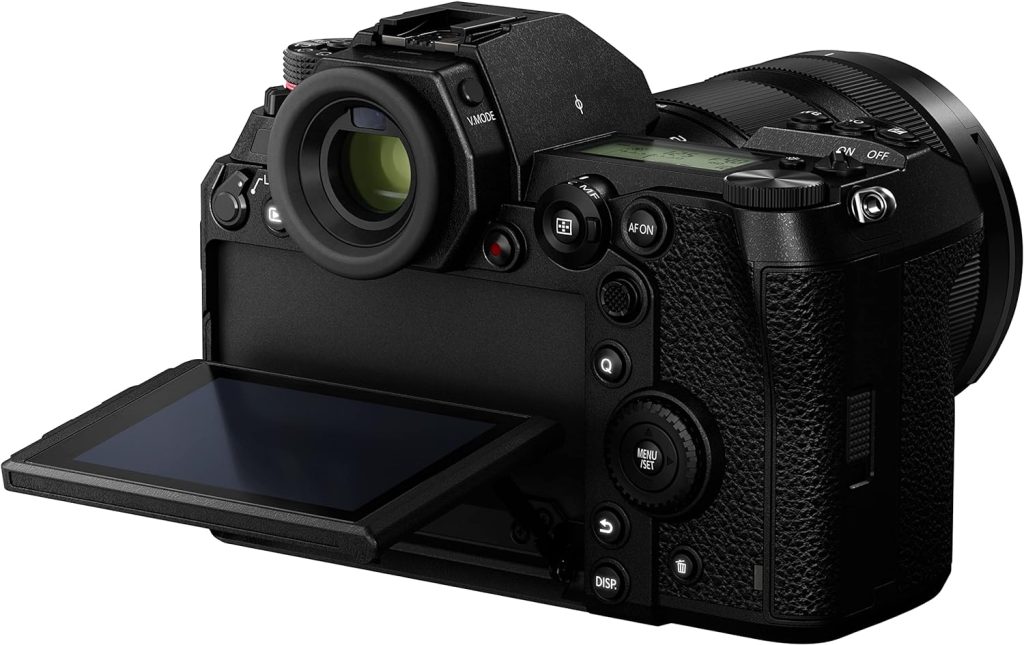 Panasonic LUMIX S1HE Full Frame Mirrorless Camera, 6K Video Recording With Flip Screen (Full-Frame Capture, 4:2:2 10-bit Internal Recording, Camera Body Only, Black)